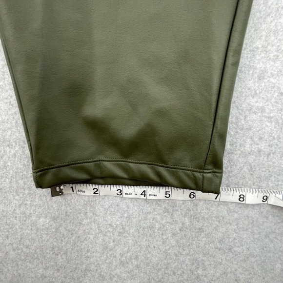 Ava & Viv Womens Sz 4X Plus Green Faux Leather Legging Pull On Pants Stretch NWT - Picture 10 of 11